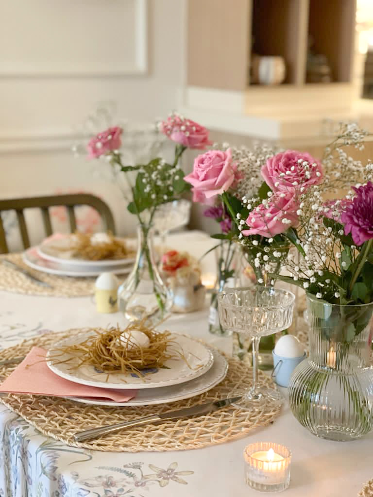 3 Table Dressing Ideas for Your Easter Brunch Tablescape. Tips From UAE ...